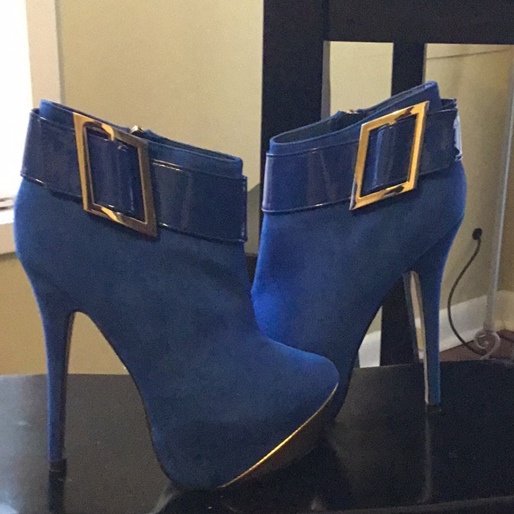 Ankle boots